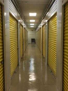 Massachusetts Dedham Rolindale Self Storage photo 3