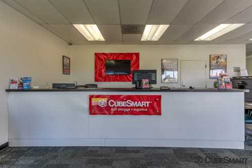 Maryland Capitol Heights CubeSmart Self Storage photo 7