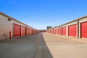 Oklahoma Edmond US Storage Centers - Edmond photo 7