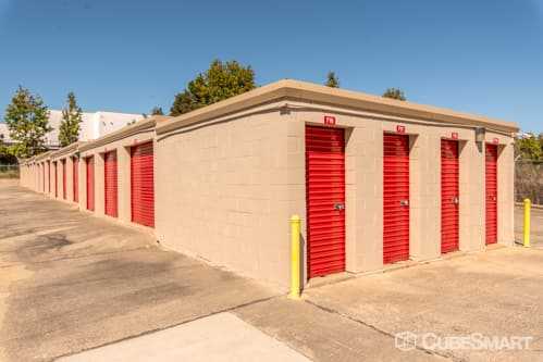 North Carolina Charlotte CubeSmart Self Storage photo 7