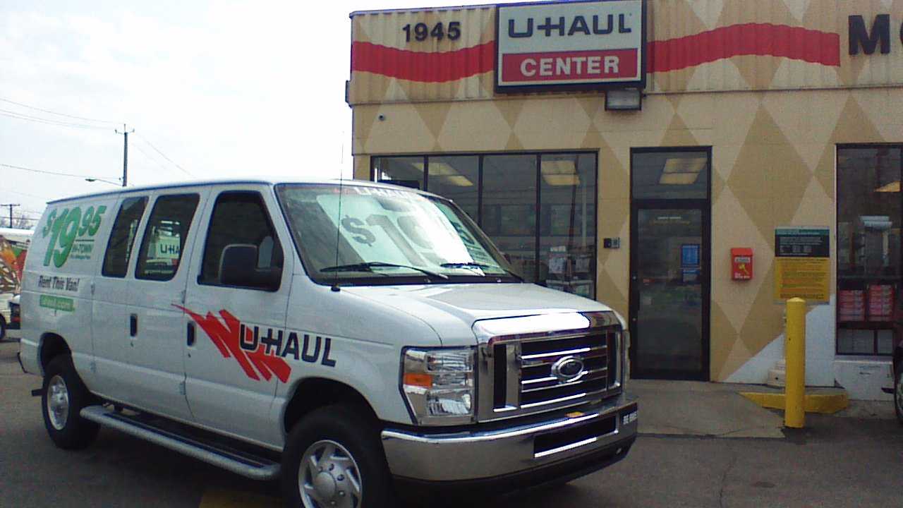 Ohio Cleveland U-Haul at Chester Ave photo 5