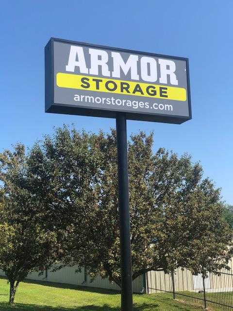 Nebraska Omaha Armor Storage photo 3