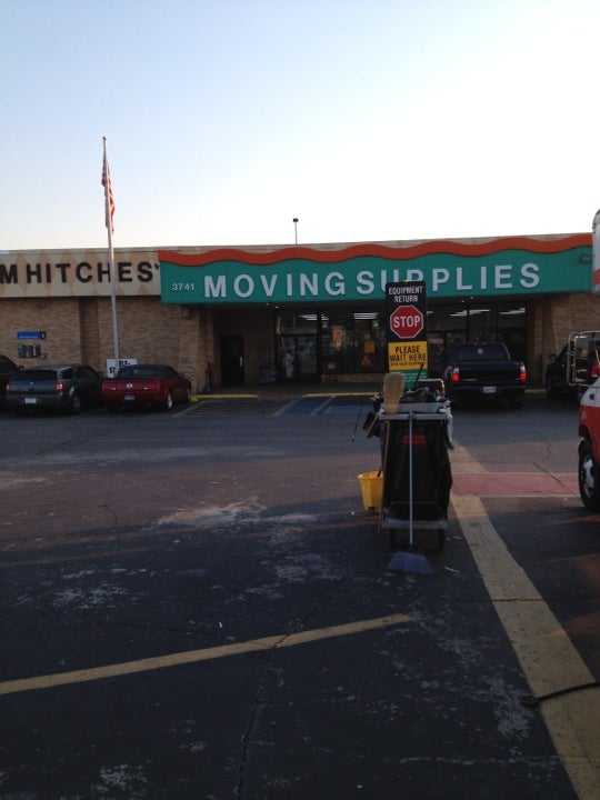 Tennessee Nashville U-Haul Moving & Storage of Hillwood Plaza photo 5