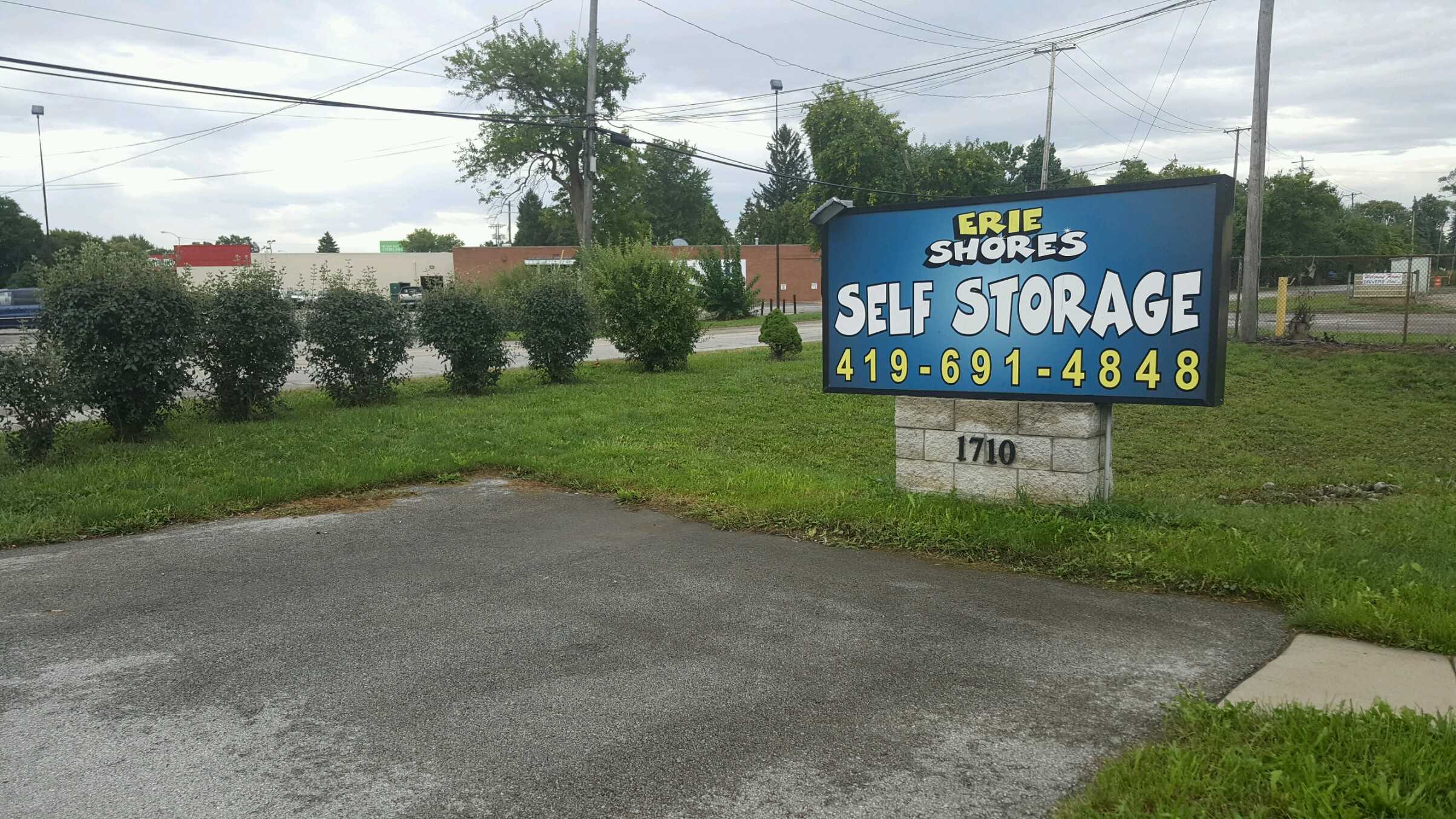 Ohio Toledo Erie Shores Self Storage photo 5