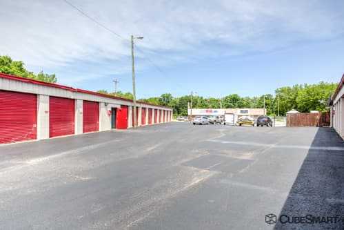 Tennessee Nashville CubeSmart Self Storage photo 5