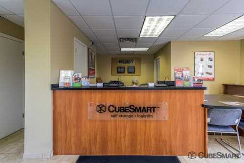 New Jersey Edison CubeSmart Self Storage photo 7