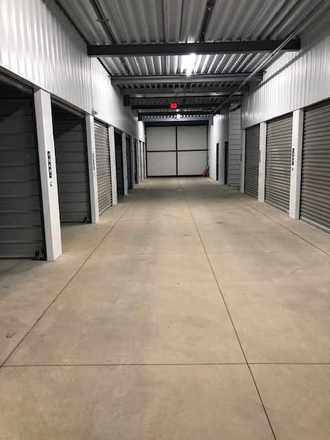 Minnesota Apple Valley Yankee Doodle Self Storage photo 3