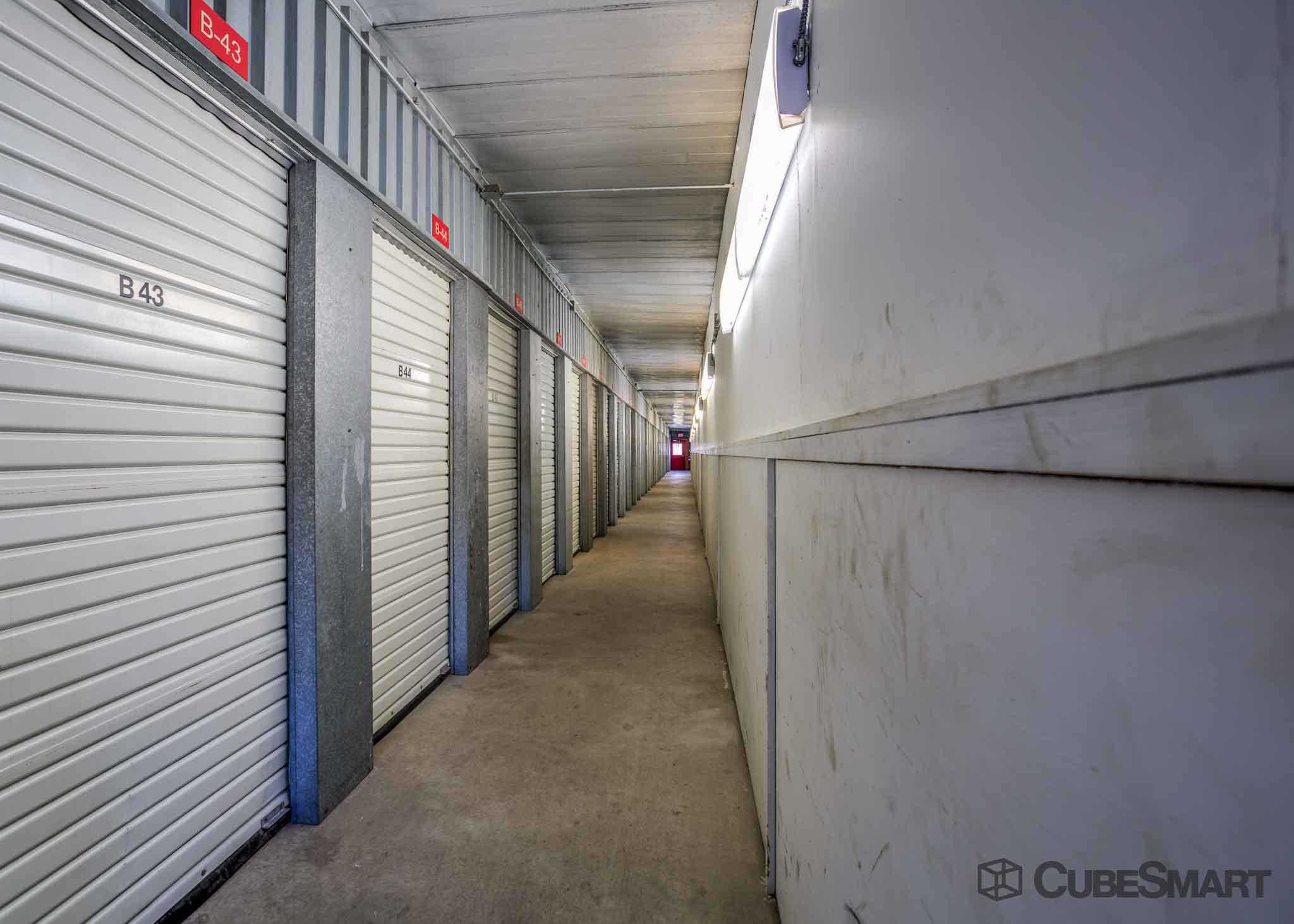 New York Riverhead CubeSmart Self Storage photo 7