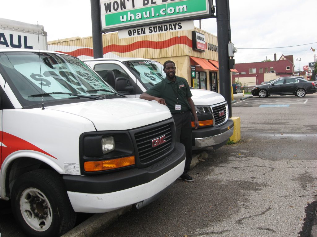 Ohio Cleveland U-Haul at Lee Rd photo 3