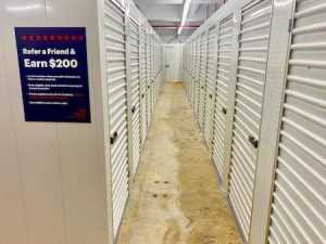 New Jersey Jersey City Local Locker Storage photo 7