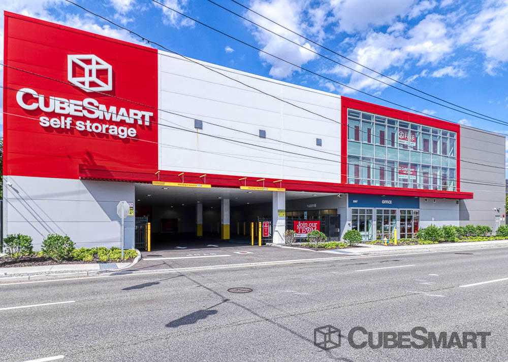 New Jersey Jersey City CubeSmart Self Storage photo 5