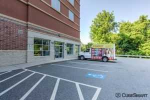 Massachusetts Woburn CubeSmart Self Storage photo 5