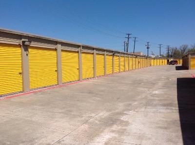 Texas Frisco Life Storage photo 7