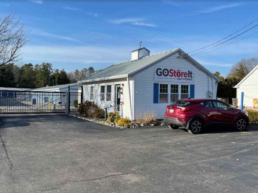 Rhode Island Westerly Go Store It Self Storage photo 3