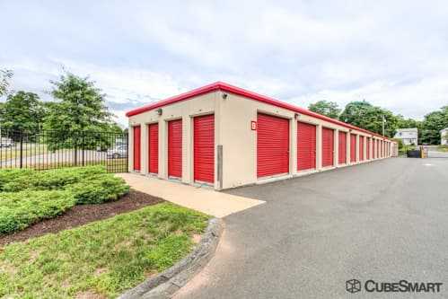 Connecticut Vernon CubeSmart Self Storage photo 7