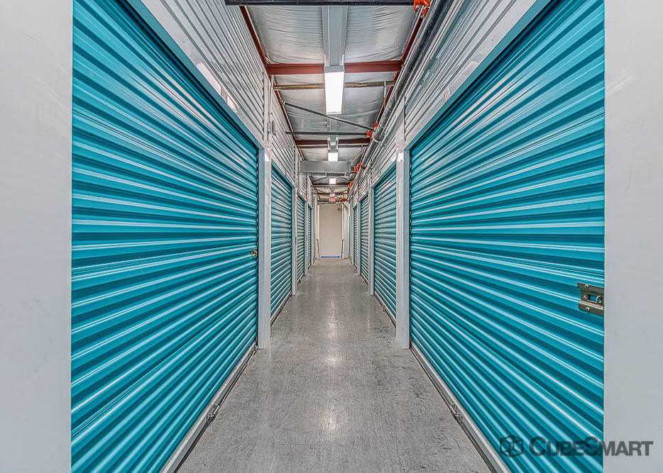 Nevada Summerlin CubeSmart Self Storage photo 7