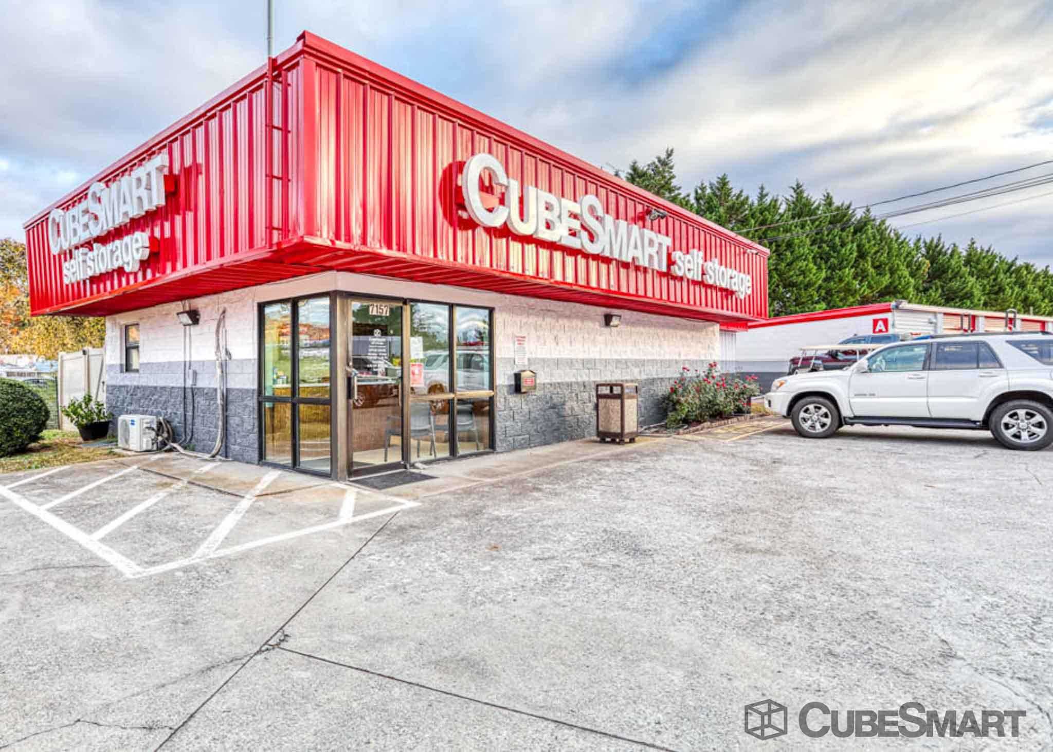 Tennessee Knoxville CubeSmart Self Storage photo 7