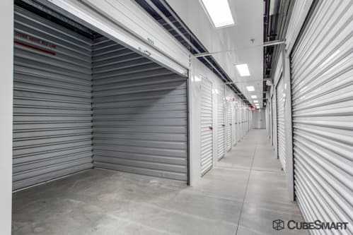 Connecticut Vernon CubeSmart Self Storage photo 5