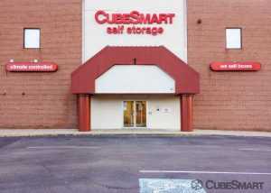 Virginia Roanoke CubeSmart Self Storage photo 5