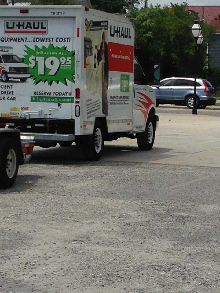 South Carolina Charleston U-Haul Moving & Storage at King St photo 3