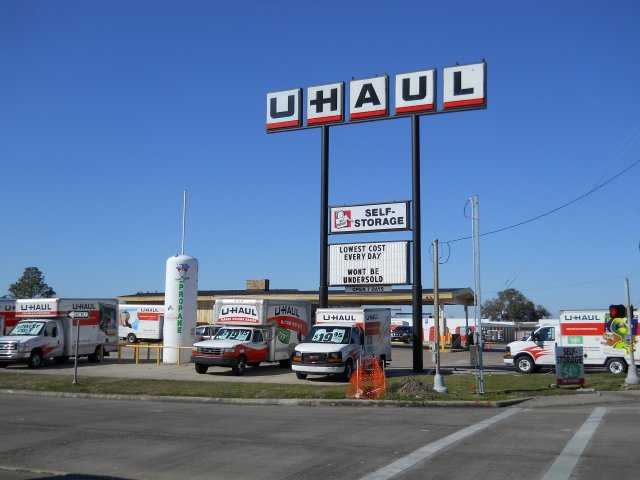 Texas Baytown U-Haul Moving & Storage of Baytown photo 5