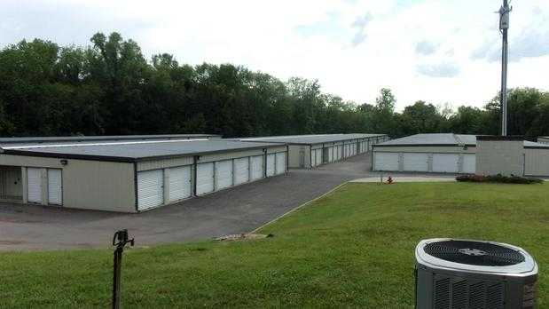 Tennessee Nashville Whites Creek Pike Storage photo 7