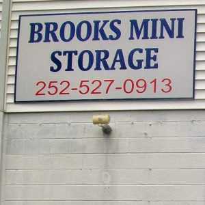 North Carolina New Bern Brooks Mini Storage photo 7