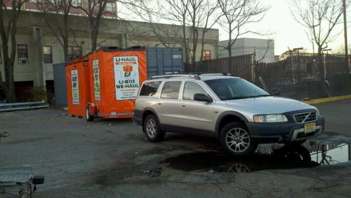 New Jersey Jersey City U-Haul Moving & Storage of Hempstead photo 3