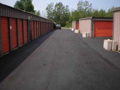 New York Rochester Ridgeway Self Storage photo 3