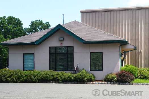 New Jersey Edison CubeSmart Self Storage photo 5