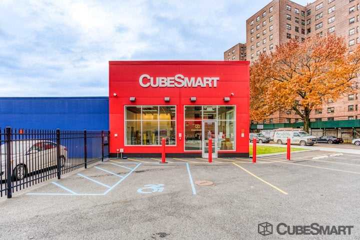 New Jersey Jersey City CubeSmart Self Storage photo 7