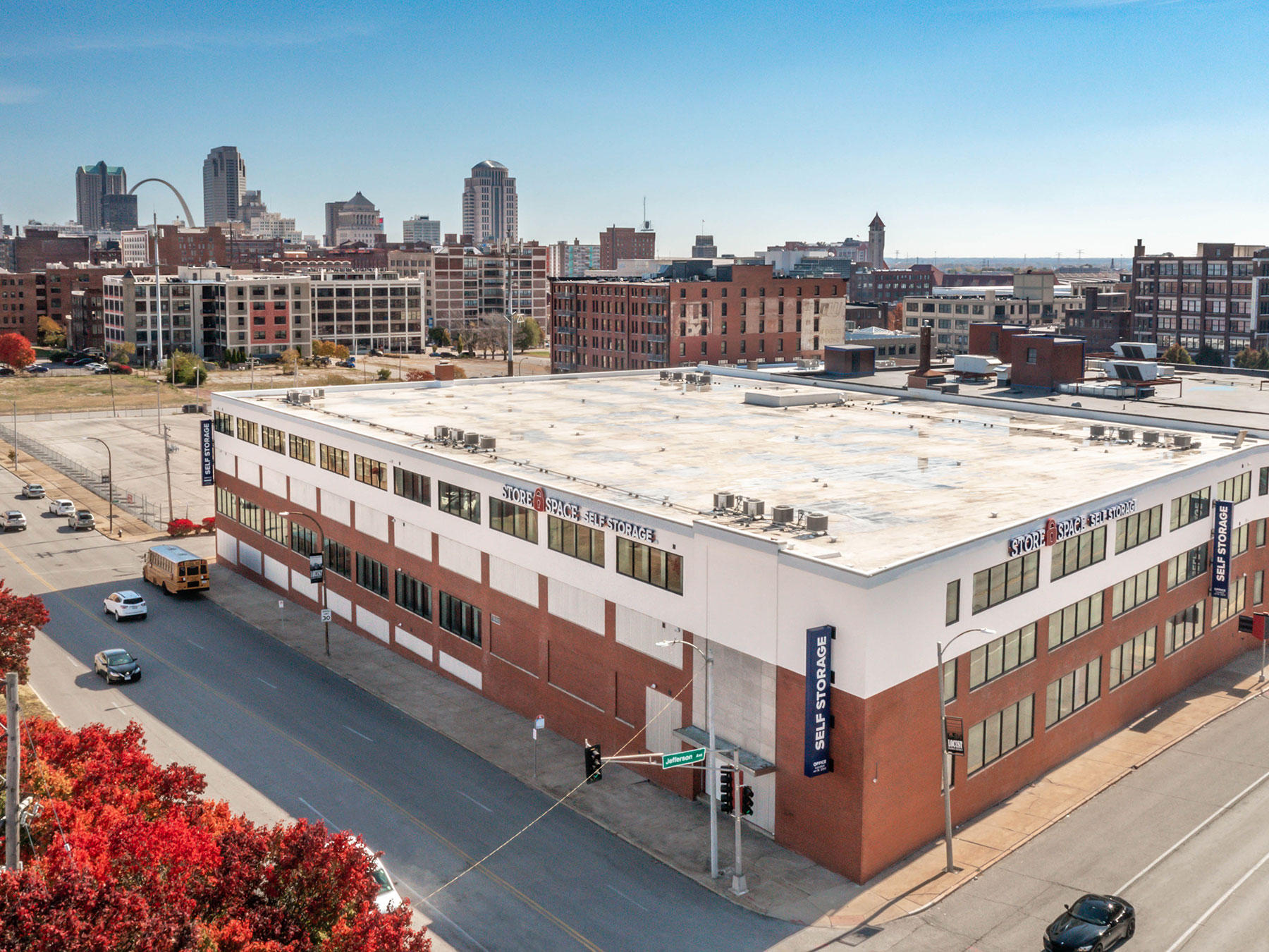 Missouri Saint Louis Store Space Self Storage photo 3