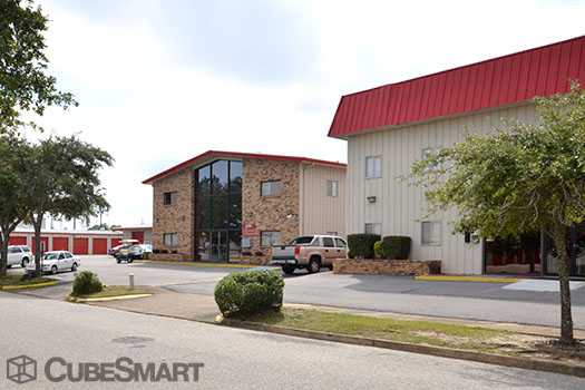 Mississippi Moss Point Move It Self Storage photo 3