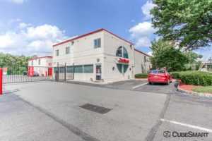 New Jersey Elizabeth CubeSmart Self Storage photo 5