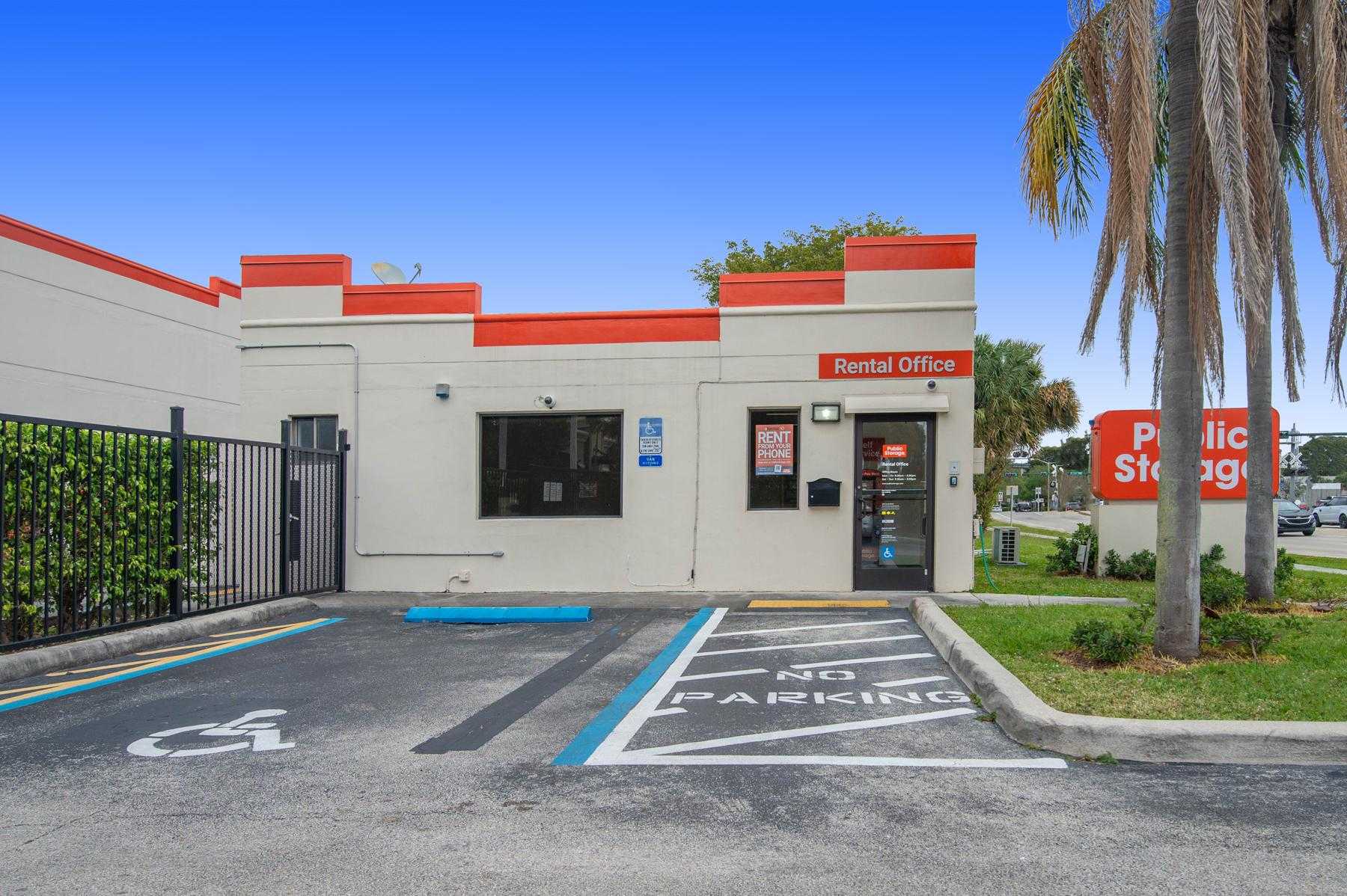 Florida Delray Beach Public Storage - Self Storage photo 5