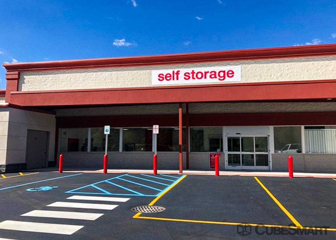 New Jersey Paramus CubeSmart Self Storage photo 5