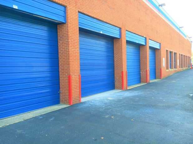 Virginia Woodbridge AAAA Self Storage photo 3