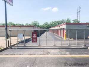 Illinois East Peoria CubeSmart Self Storage photo 5