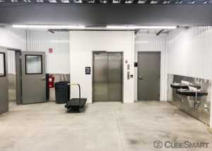 New Hampshire Salem CubeSmart Self Storage photo 5