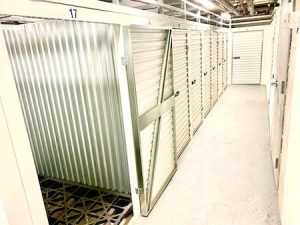 New Jersey Jersey City Local Locker Storage photo 7