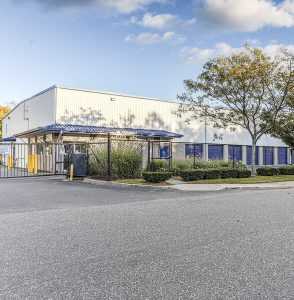 New York Long Island iStorage Self Storage photo 7