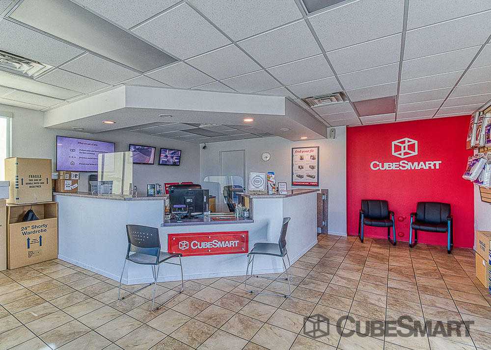 Nevada Summerlin CubeSmart Self Storage photo 5