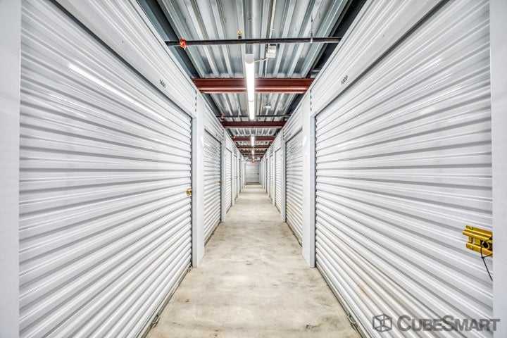 Missouri Independence CubeSmart Self Storage photo 3