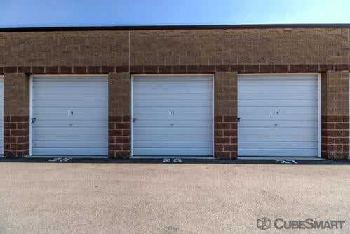 Minnesota Burnsville CubeSmart Self Storage photo 7