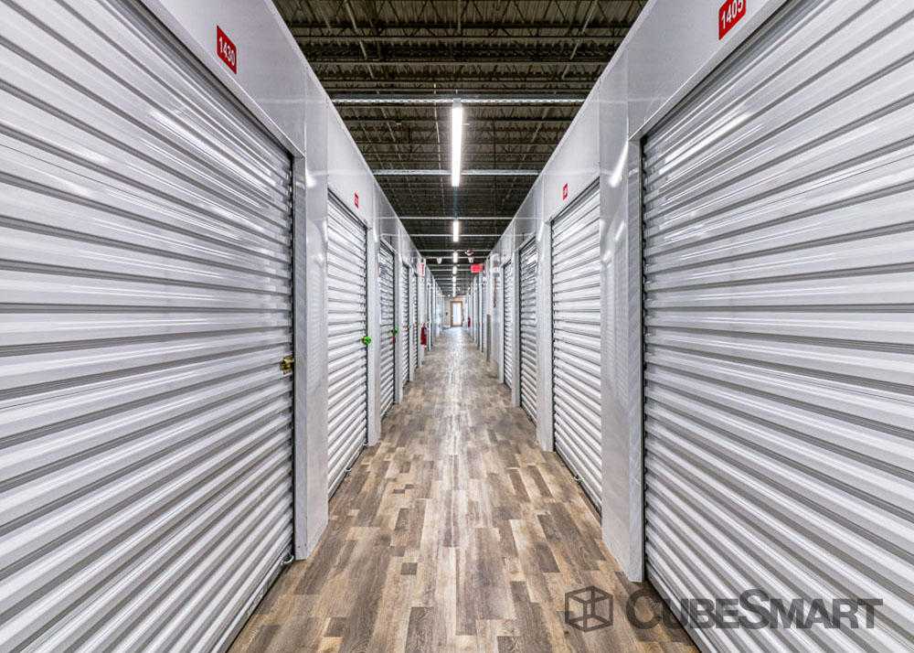 Rhode Island Warwick CubeSmart Self Storage photo 7