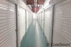 New Jersey Jersey City CubeSmart Self Storage photo 7