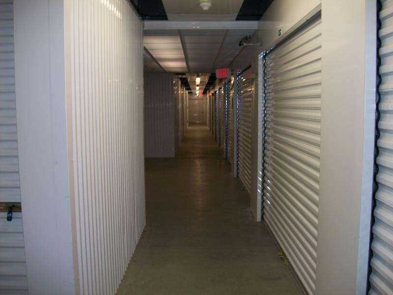 New Hampshire Salem Extra Space Storage photo 3