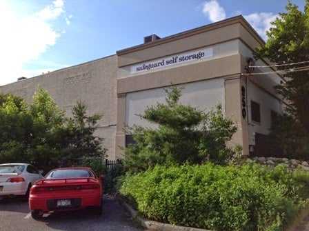 New Jersey Paramus Thonwood Self Storage photo 3