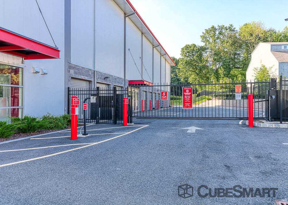 New Jersey Paterson CubeSmart Self Storage photo 7