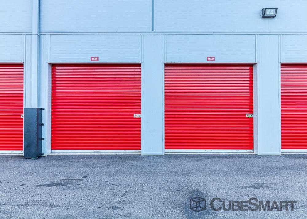 New Jersey Jersey City CubeSmart Self Storage photo 7